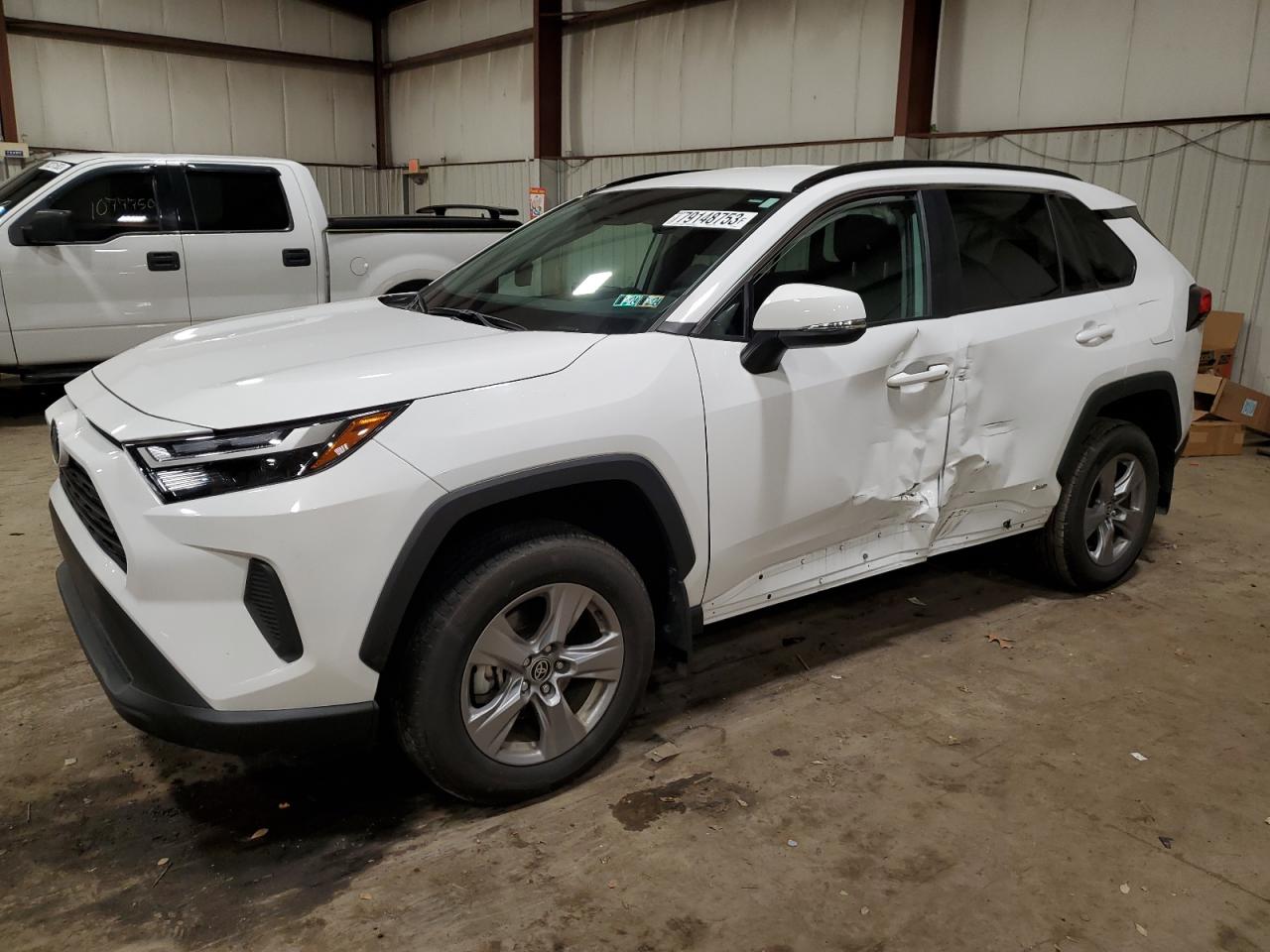 Image 1 of 2022 TOYOTA RAV4 XLE 2022 with VIN 4T3RWRFV5NU074370