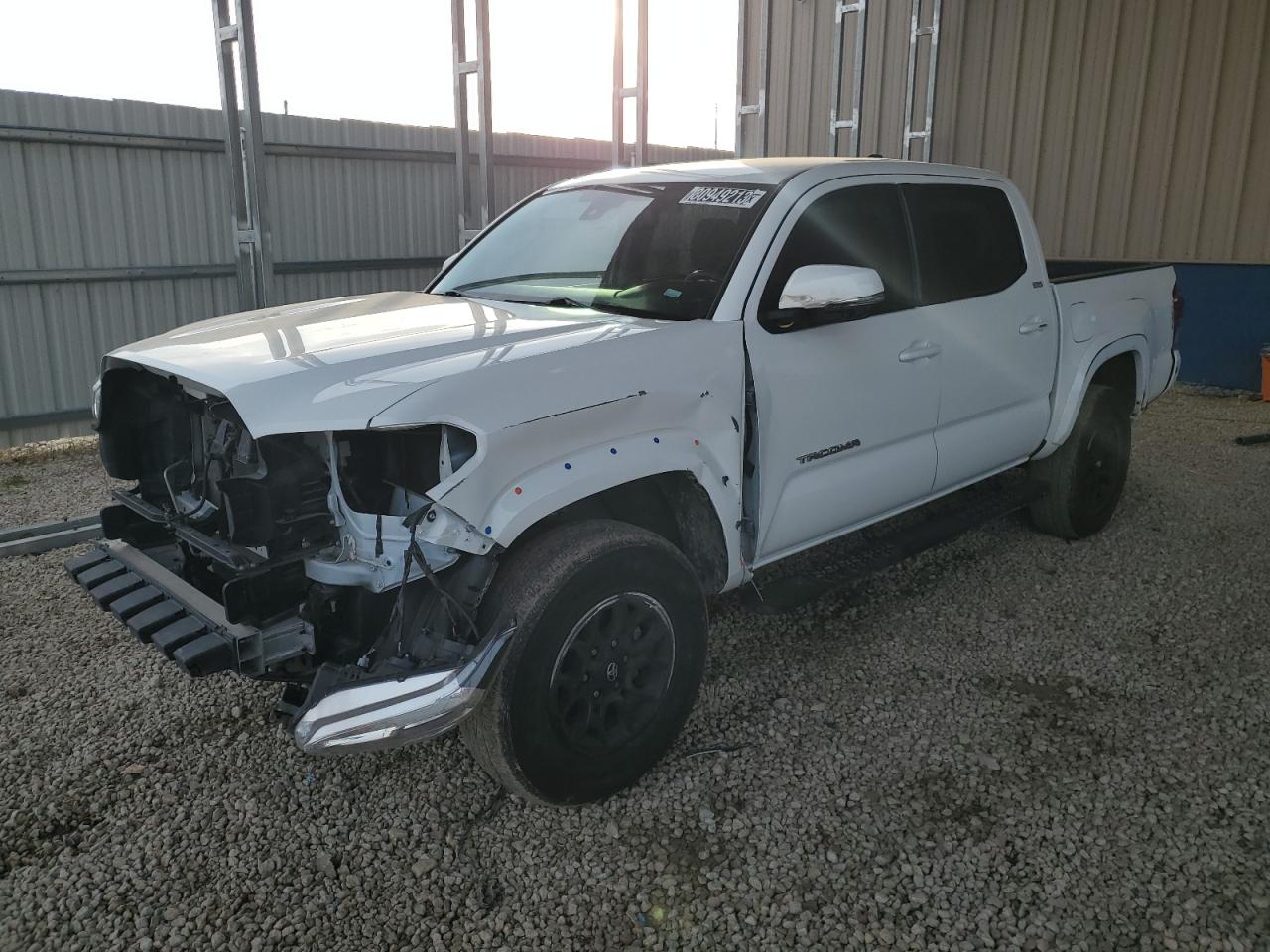 Image 1 of 2022 TOYOTA TACOMA DOUBLE CAB 2022 with VIN 3TMAZ5CN5NM187996