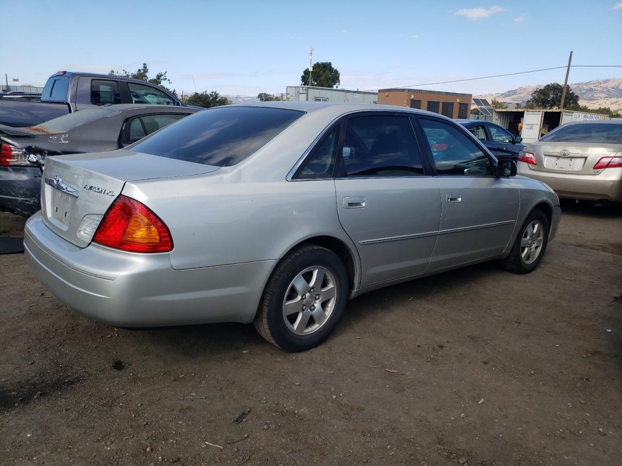 Image 3 of 2001 TOYOTA AVALON XL 2001 with VIN 4T1BF28BX1U188797