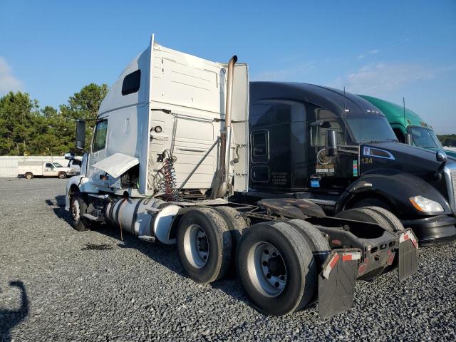Image 3 of 2013 VOLVO VN VNL 2013 with VIN 4V4NC9TH2DN568654