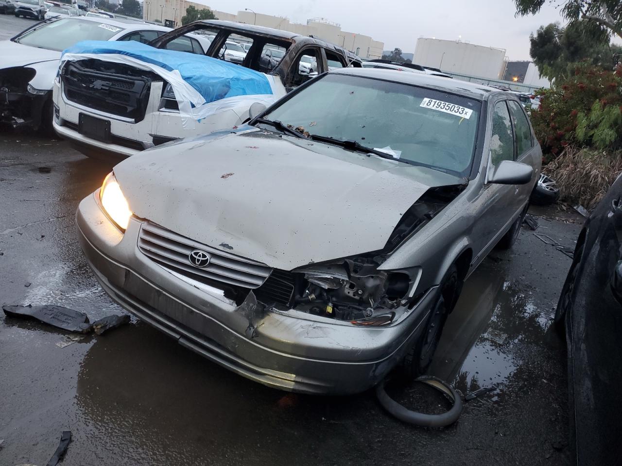 Image 1 of 1999 TOYOTA CAMRY CE 1999 with VIN 4T1BG22K6XU416647