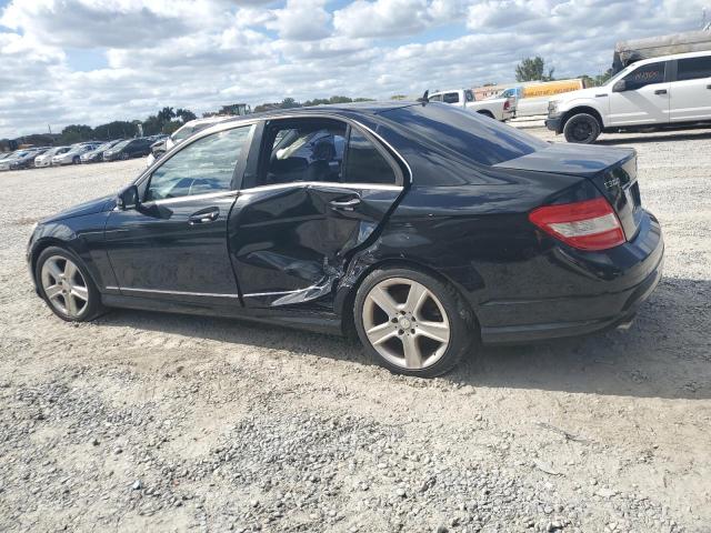 Obraz 2 z 2011 MERCEDES-BENZ C 300 2011 z VIN WDDGF5EB8BR152925