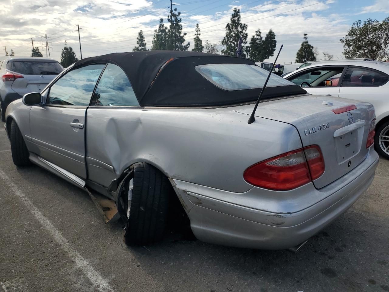 Obraz 2 z 2003 MERCEDES-BENZ CLK 430 2003 z VIN WDBLK70G93T139090