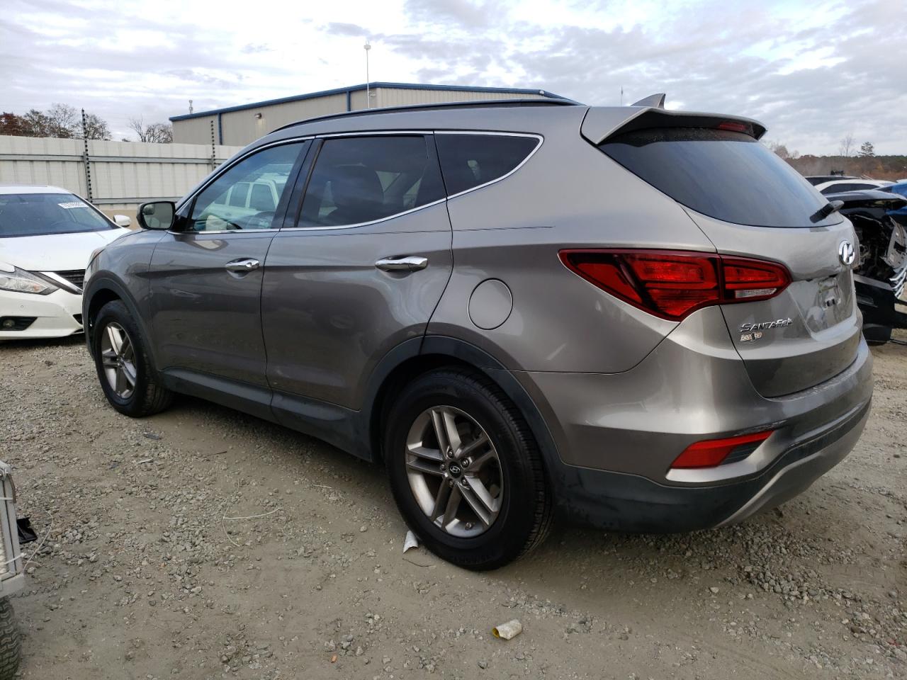 Obraz 2 z 2017 HYUNDAI SANTA FE SPORT  2017 z VIN 5XYZU3LB7HG387372