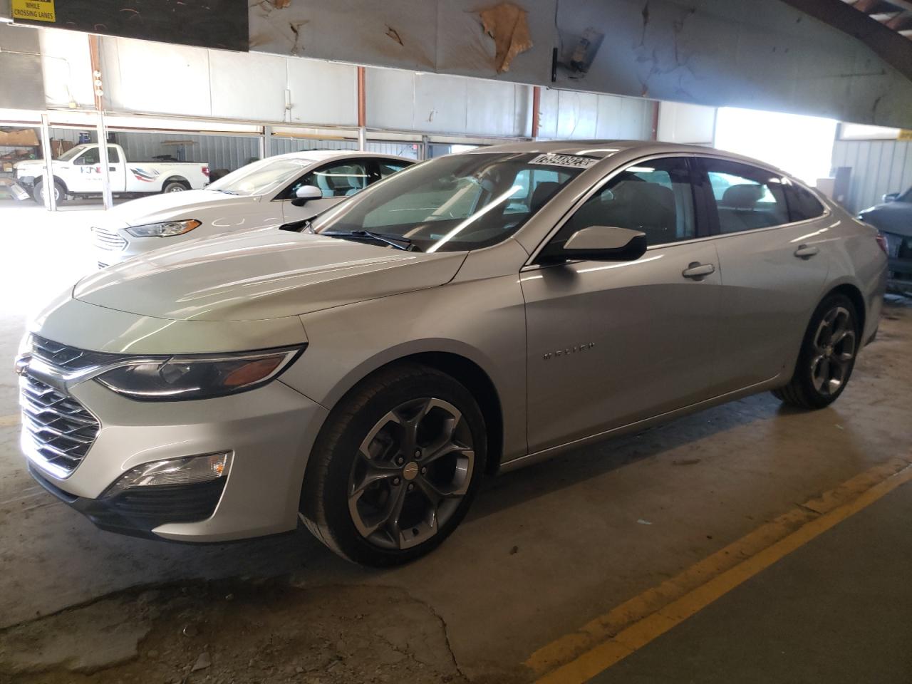 Obraz 1 z 2021 CHEVROLET MALIBU LT 2021 z VIN 1G1ZD5ST8MF012845