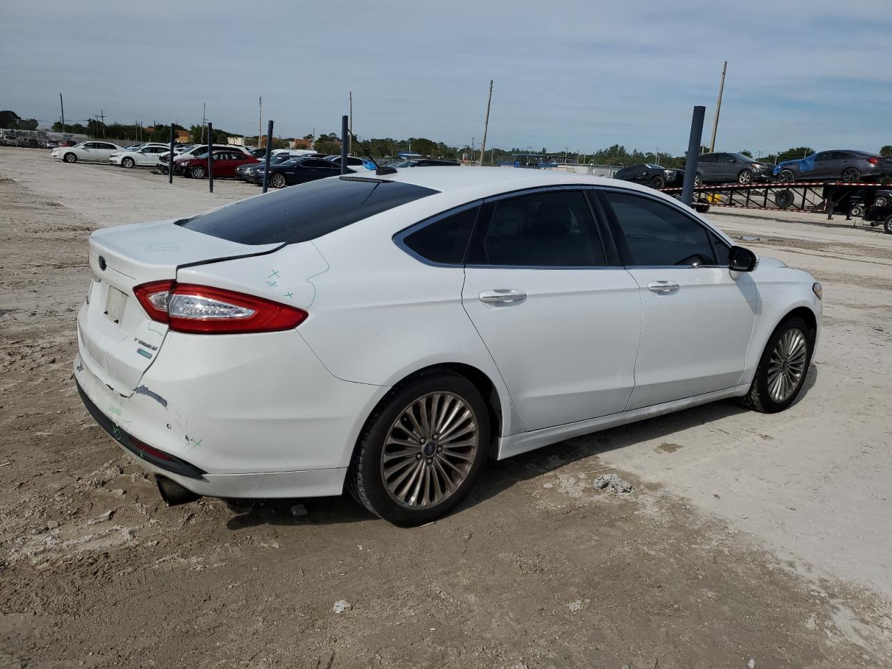 Изображение 3 2016 FORD FUSION TITANIUM 2016 с VIN 3FA6P0K92GR308790
