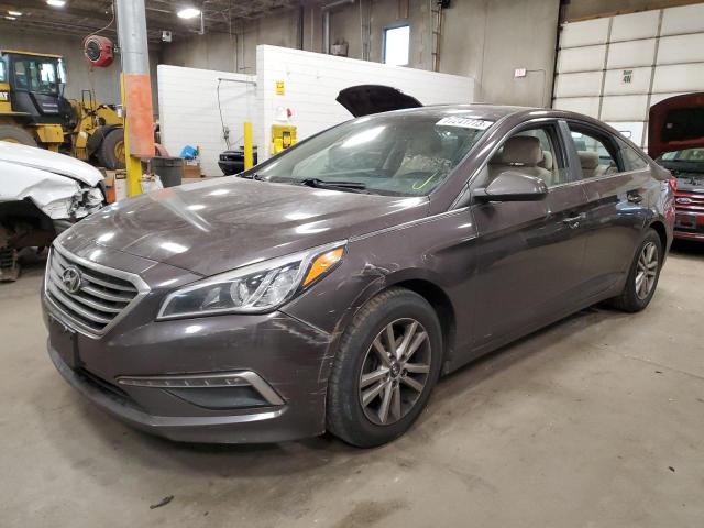 Obraz 1 z 2015 HYUNDAI SONATA SE 2015 z VIN 5NPE24AF7FH026892