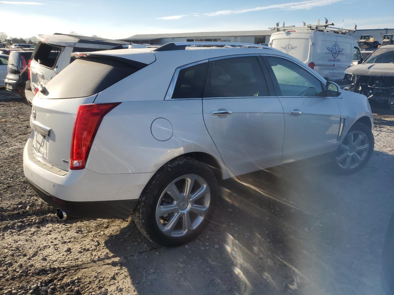 Image 3 of 2015 CADILLAC SRX PERFORMANCE COLLECTION 2015 with VIN 3GYFNCE39FS595667