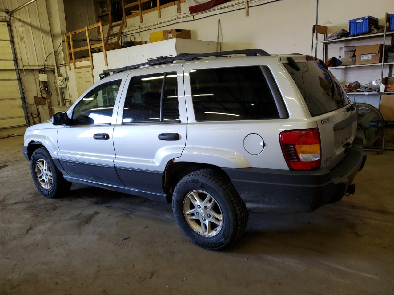Изображение 2 2003 JEEP GRAND CHEROKEE LAREDO 2003 с VIN 1J4GW48S13C587834