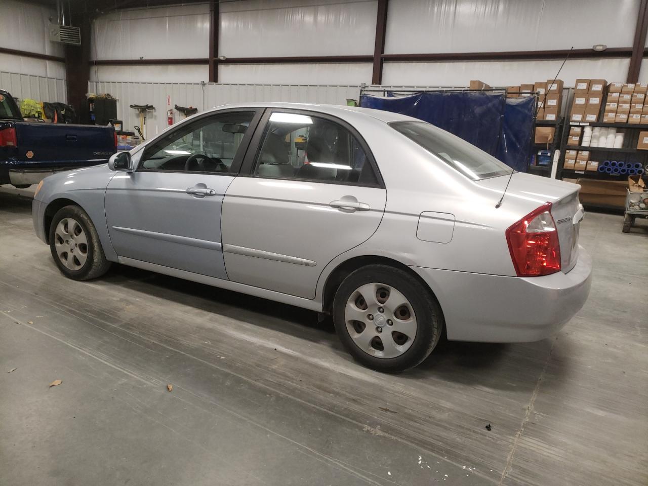 Image 2 of 2005 KIA SPECTRA LX 2005 with VIN KNAFE122655102569