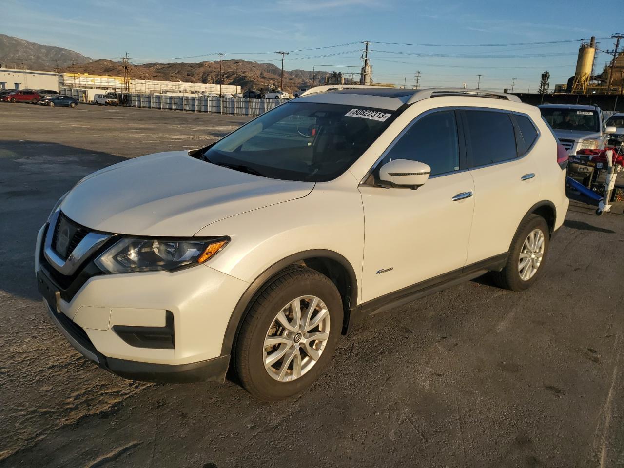 Obraz 1 z 2017 NISSAN ROGUE SV HYBRID 2017 z VIN 5N1ET2MV2HC827762