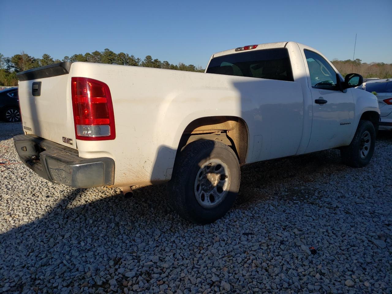 Image 3 of 2013 GMC SIERRA C1500 2013 with VIN 1GTN1TEX4DZ275253