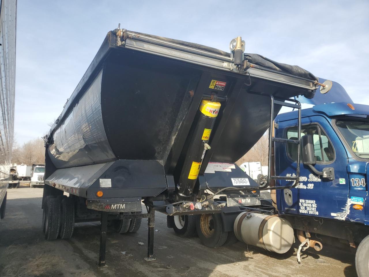 Изображение 1 2019 OTHER OTHER 2019 с VIN 4M9DS262XK1017204