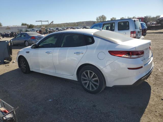 Изображение 2 2019 KIA OPTIMA LX 2019 с VIN 5XXGT4L37KG369474