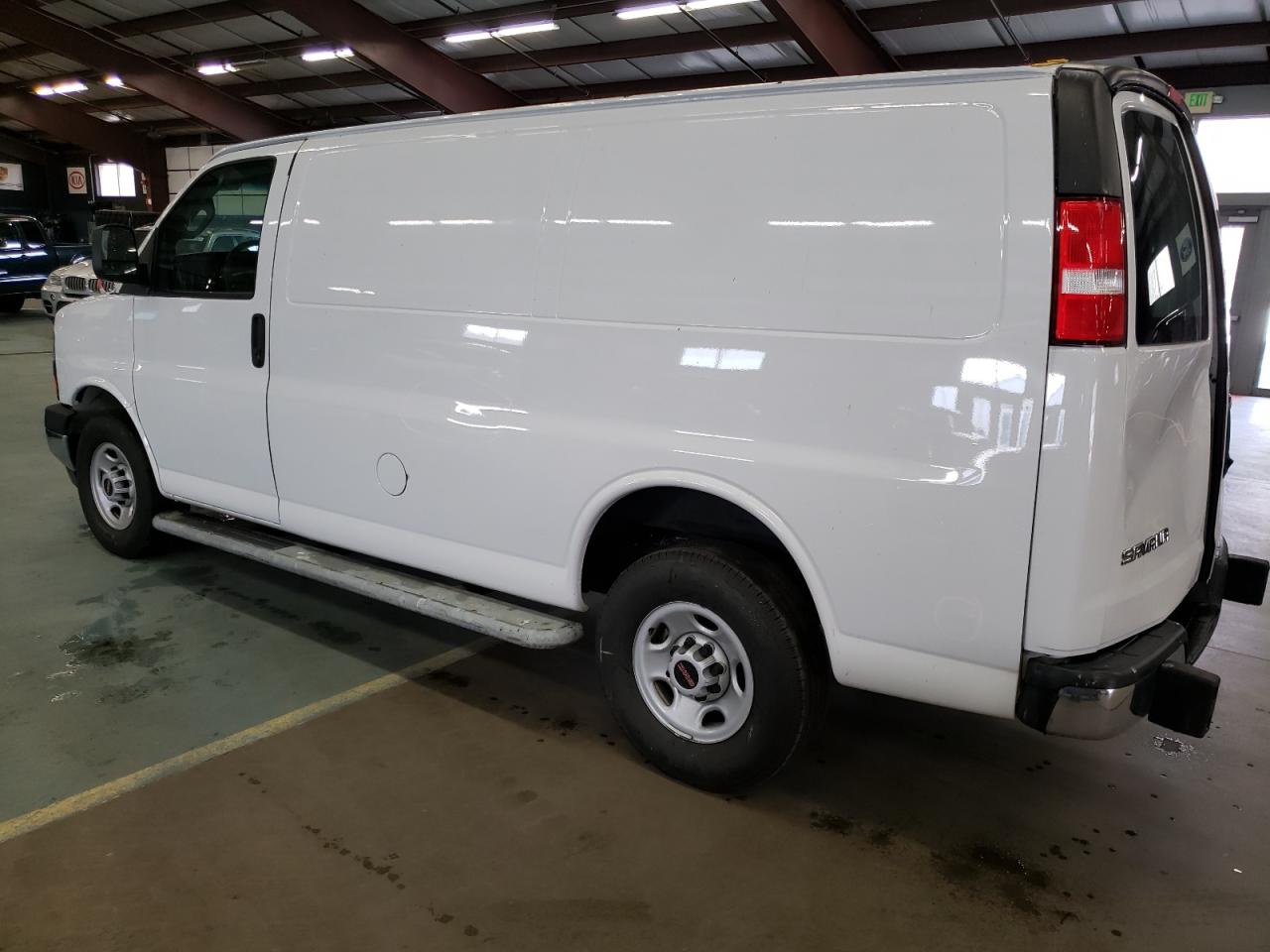 Изображение 2 2021 GMC SAVANA G2500 2021 с VIN 1GTW7AF76M1233218