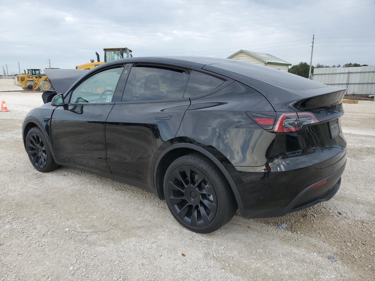 Obraz 2 z 2022 TESLA MODEL Y  2022 z VIN 7SAYGDEE0NF480787