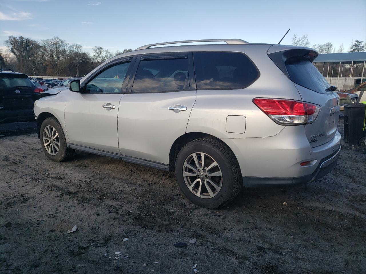 Obraz 2 z 2013 NISSAN PATHFINDER S 2013 z VIN 5N1AR2MM3DC635619