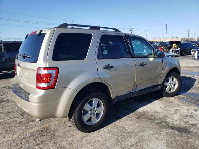 Obraz 3 z 2010 FORD ESCAPE XLT 2010 z VIN 1FMCU0D7XAKB54127