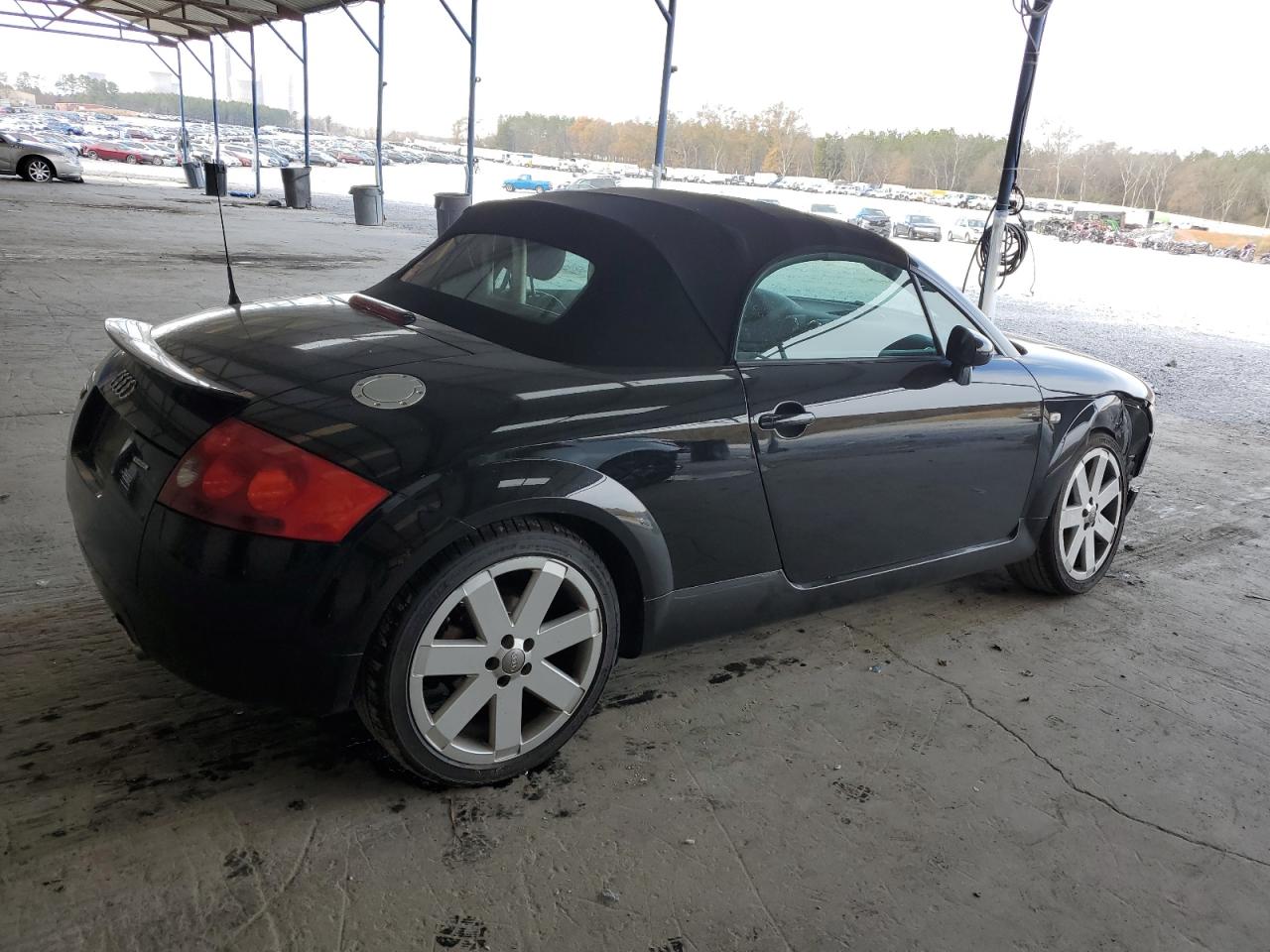 Image 3 of 2005 AUDI TT QUATTRO 2005 with VIN TRUUT28N751007975