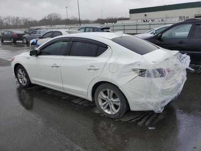 Image 2 of 2013 ACURA ILX HYBRID 2013 with VIN 19VDE3F35DE301133