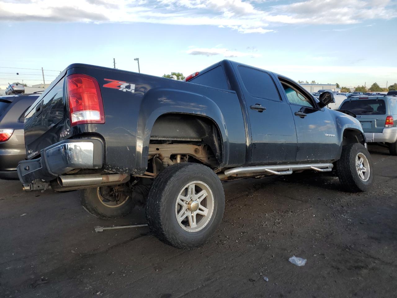 Obraz 3 z 2011 GMC SIERRA K1500 SLE 2011 z VIN 3GTP2VE37BG253632