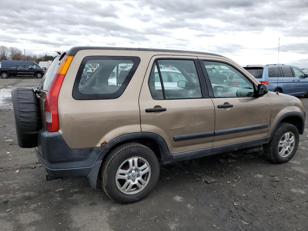 Image 3 of 2002 HONDA CR-V LX 2002 with VIN SHSRD78442U006537