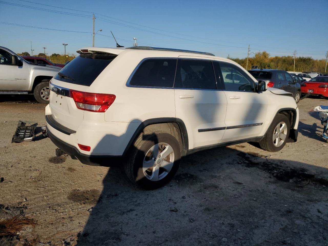 Obraz 3 z 2011 JEEP GRAND CHEROKEE LAREDO 2011 z VIN 1J4RR4GG7BC718552