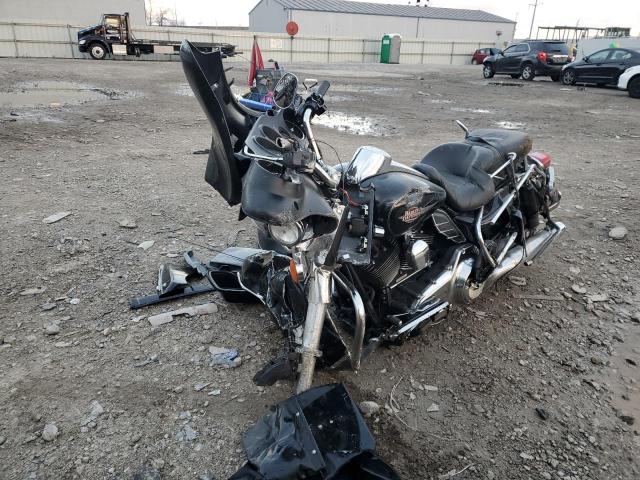 Obraz 2 z 2012 HARLEY-DAVIDSON FLHTC ELECTRA GLIDE CLASSIC 2012 z VIN 1HD1FFM12CB680032