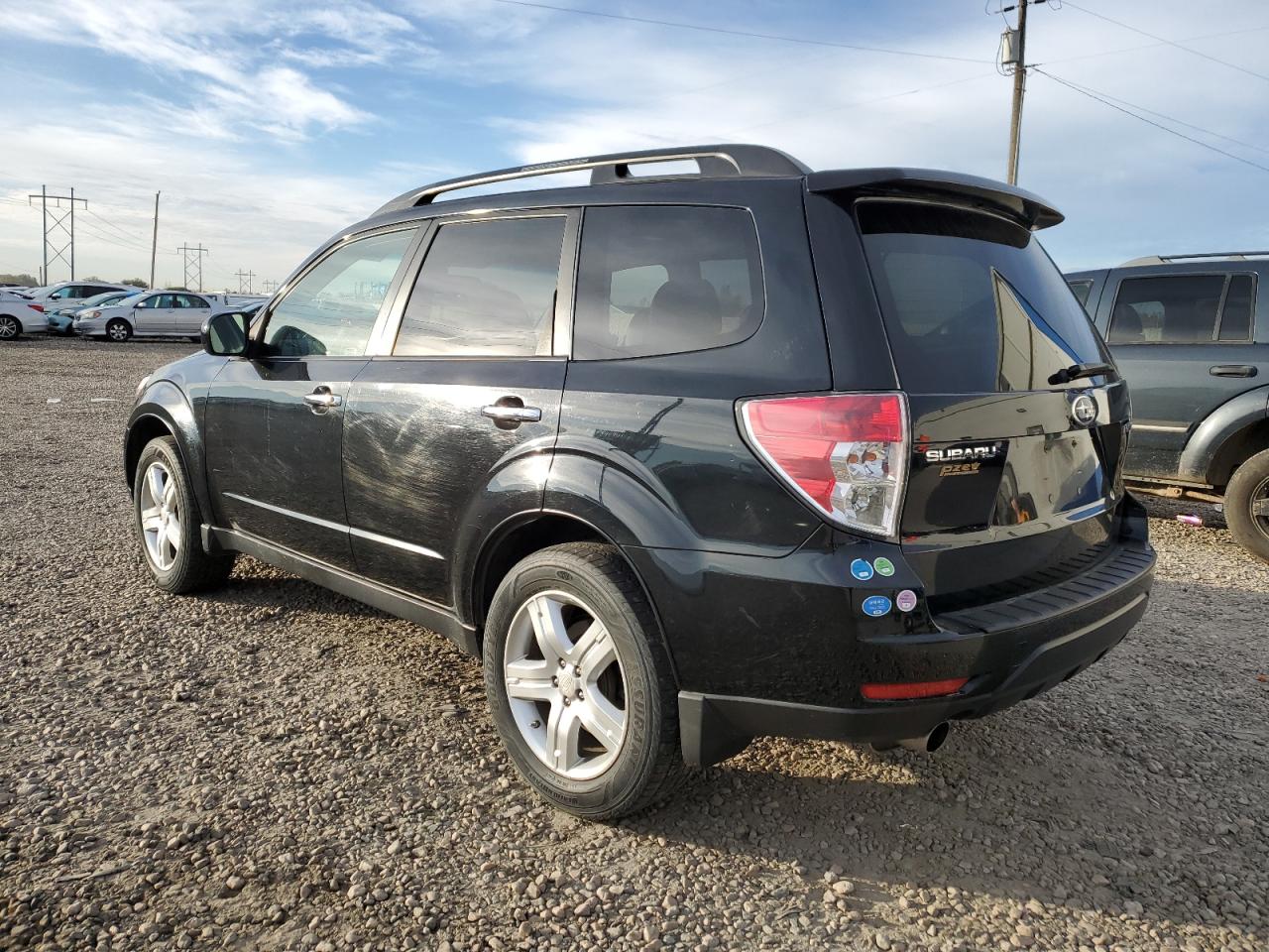 Image 2 of 2009 SUBARU FORESTER 2.5X LIMITED 2009 with VIN JF2SH64619H727795
