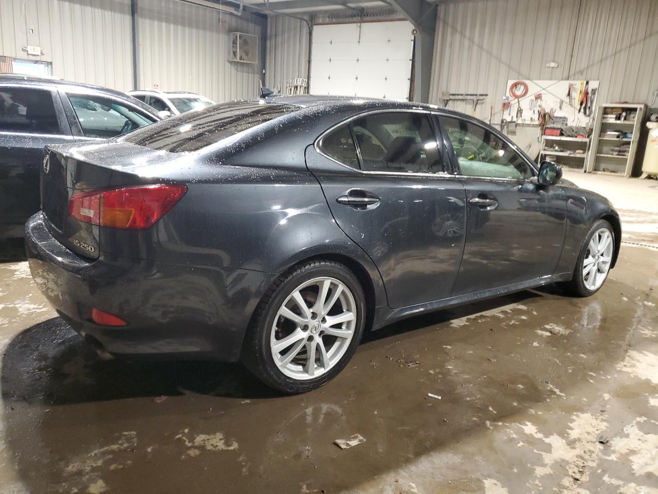 Image 3 of 2007 LEXUS IS 250 2007 with VIN JTHBK262272040942