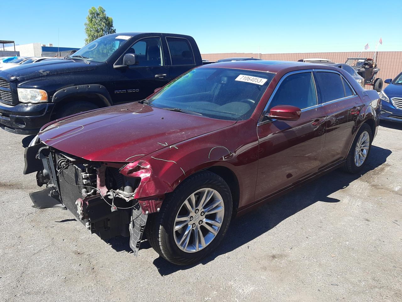 Изображение 2017 CHRYSLER 300 LIMITED 2017