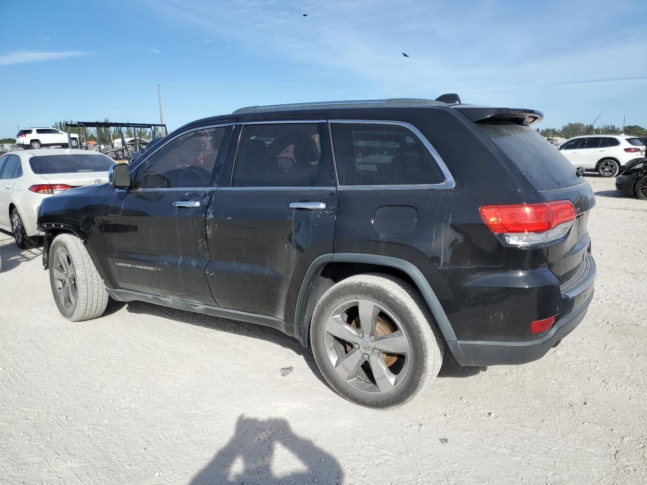 Image 2 of 2014 JEEP GRAND CHEROKEE LIMITED 2014 with VIN 1C4RJEBG3EC480259