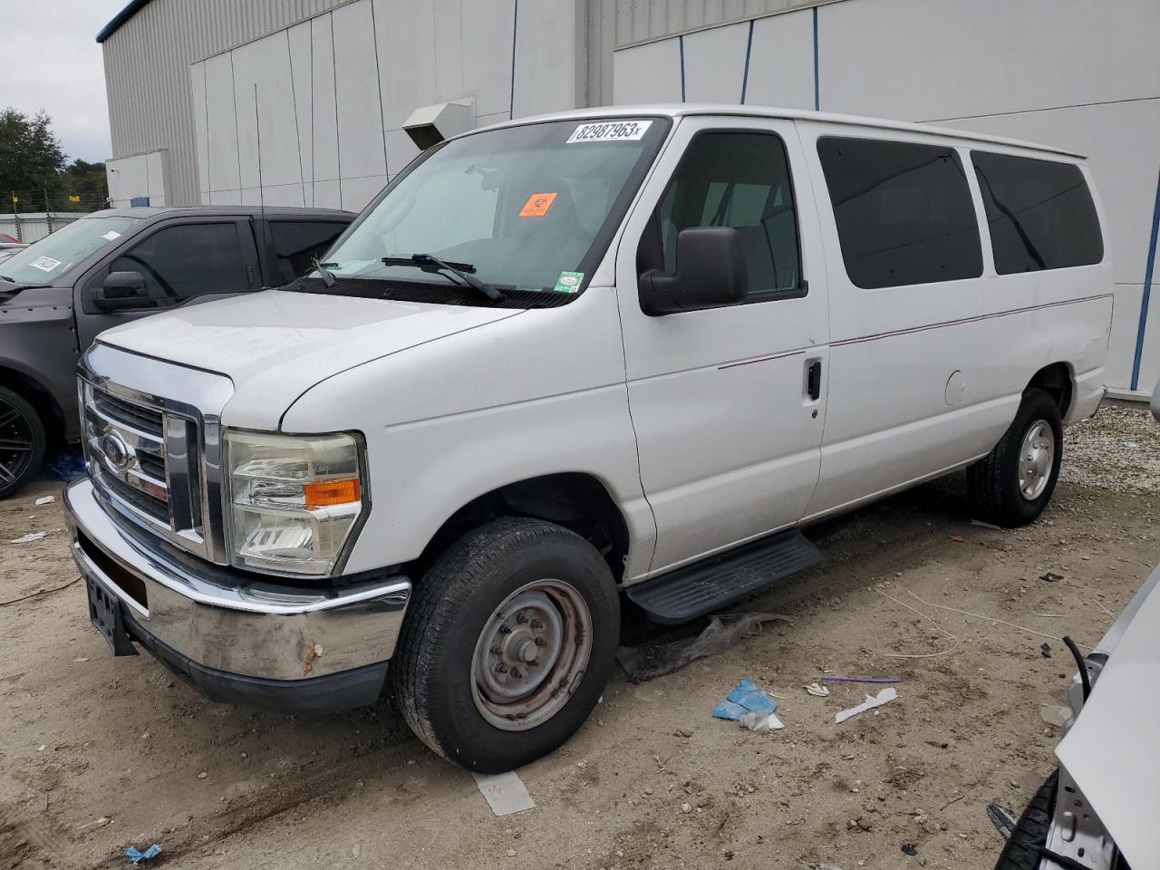 Image 1 of 2011 FORD ECONOLINE E350 SUPER DUTY WAGON 2011 with VIN 1FBNE3BL7BDB07613