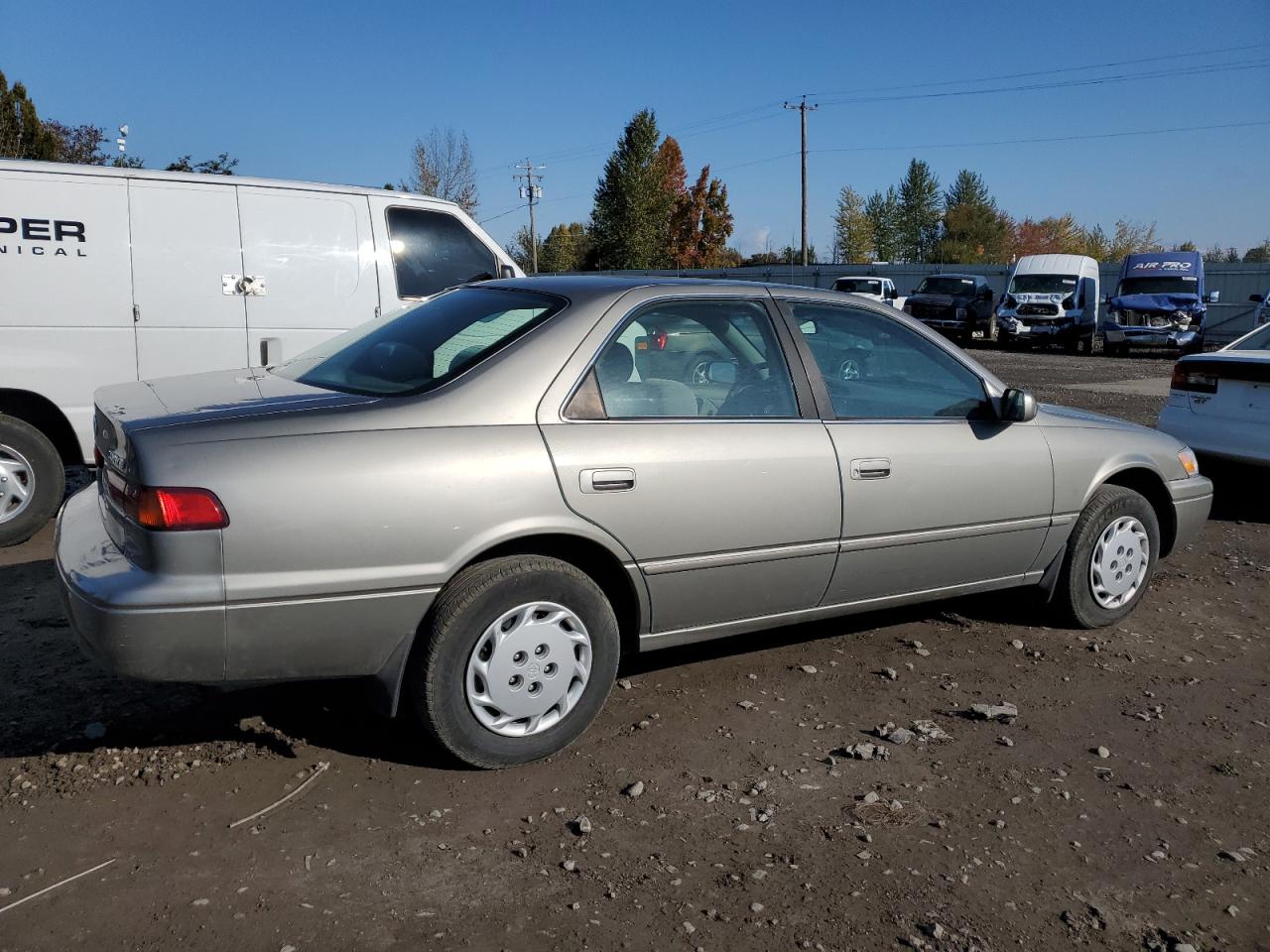Изображение 3 1999 TOYOTA CAMRY LE 1999 с VIN JT2BG22K7X0279125