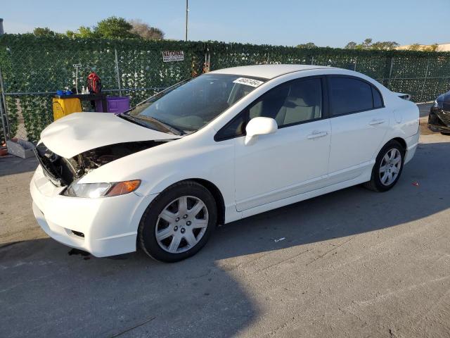 Obraz 1 z 2010 HONDA CIVIC LX 2010 z VIN 2HGFA1F51AH565145