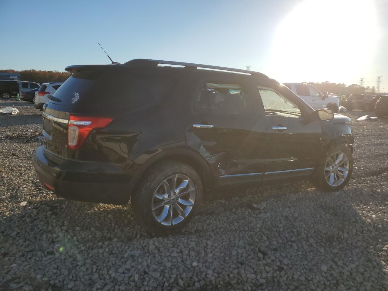 Изображение 3 2012 FORD EXPLORER XLT 2012 с VIN 1FMHK7D84CGA50879