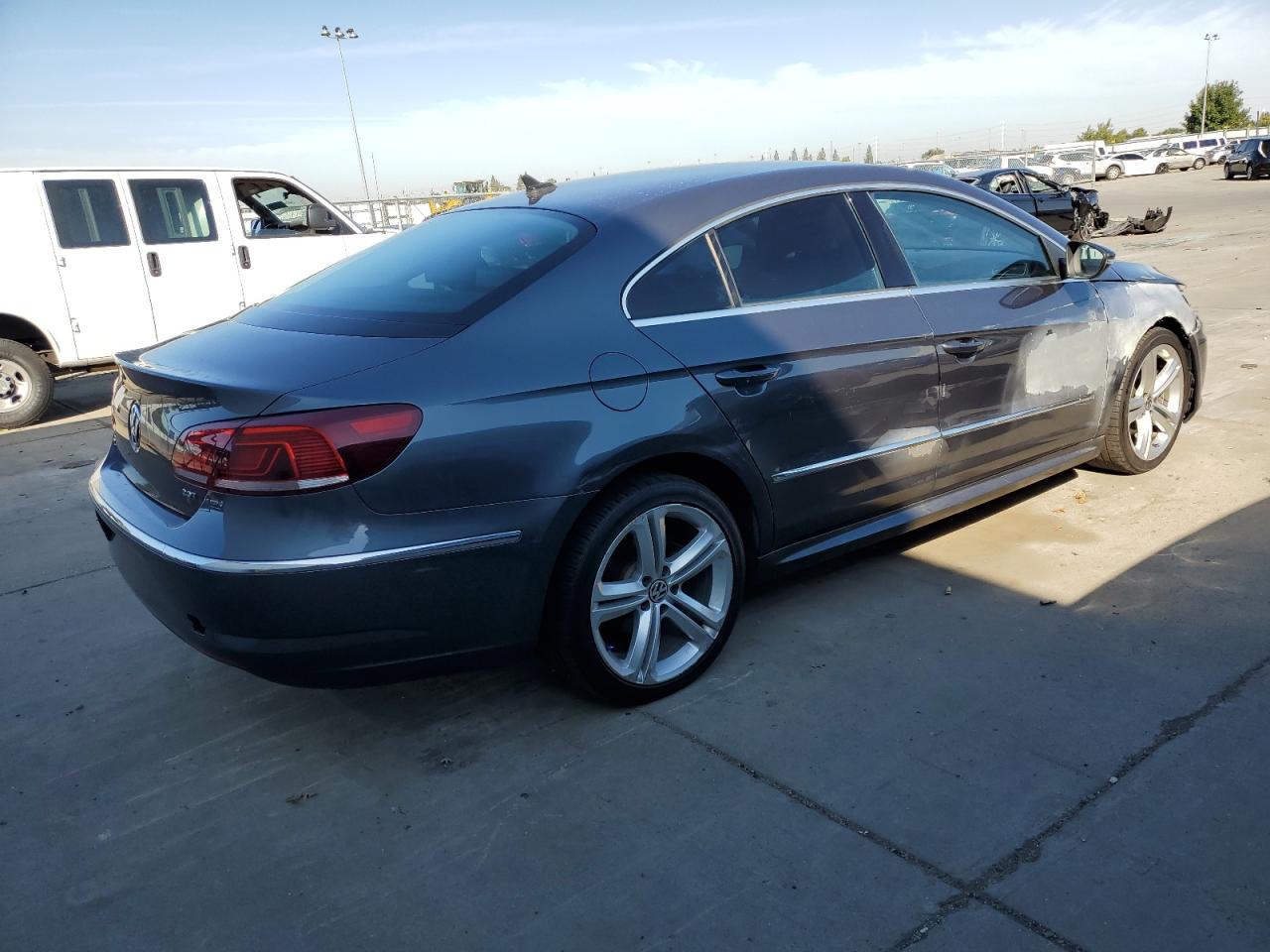 Изображение 3 Volkswagen Cc Sport 2013 с VIN WVWAP7AN2DE561814