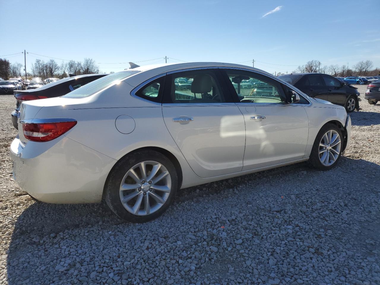 Obraz 3 z 2012 BUICK VERANO  2012 z VIN 1G4PS5SK0C4218744