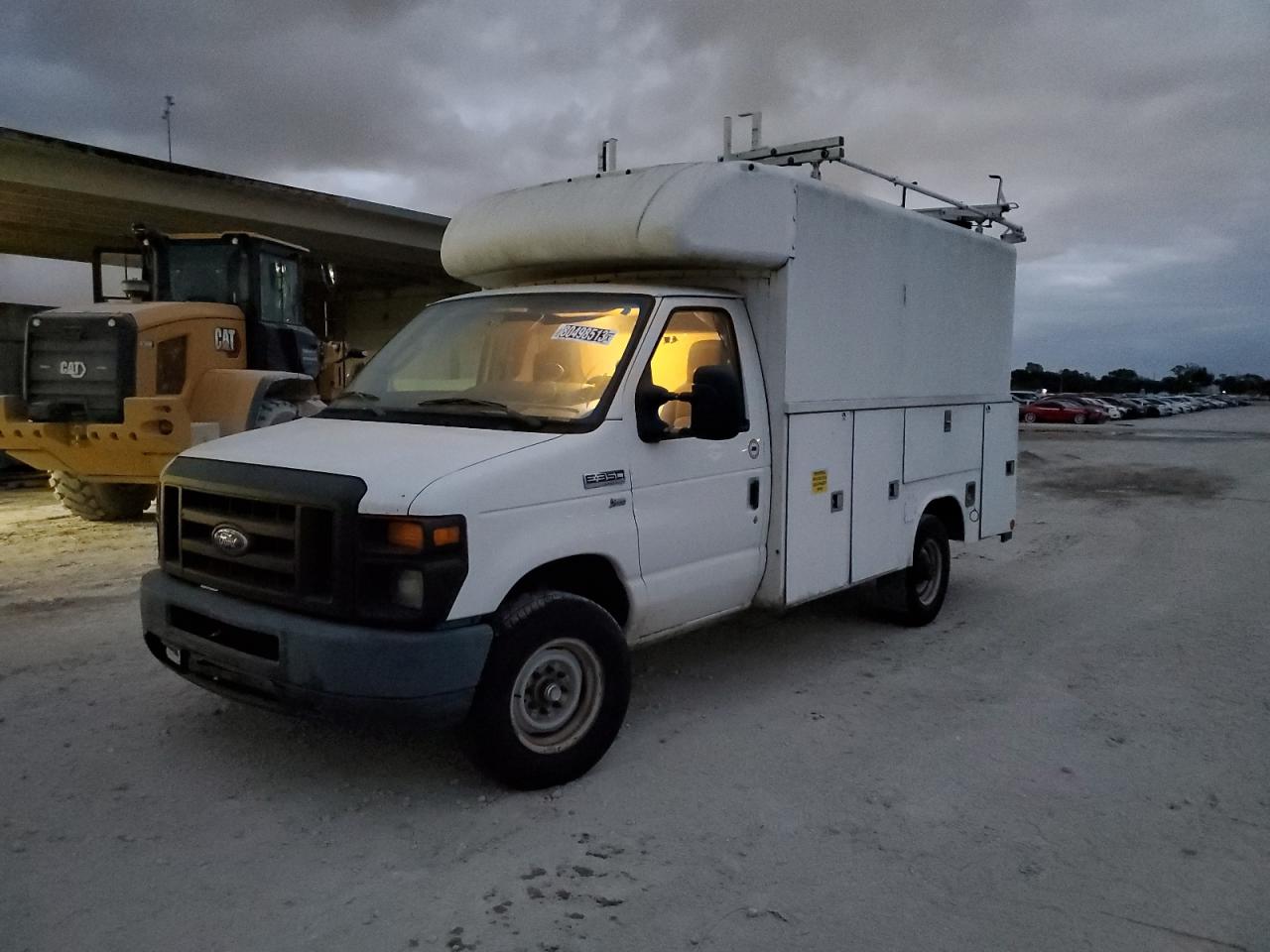 Image 1 of 2012 FORD ECONOLINE E350 SUPER DUTY CUTAWAY VAN 2012 with VIN 1FDSE3FL9CDB10597
