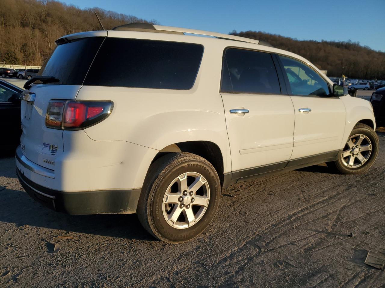 Obraz 3 z 2016 GMC ACADIA SLE 2016 z VIN 1GKKVPKD9GJ179599