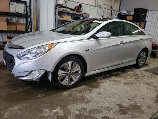 Image 1 of 2015 HYUNDAI SONATA HYBRID 2015 with VIN KMHEC4A43FA122095