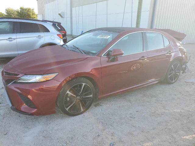 Obraz 1 z 2018 TOYOTA CAMRY XSE 2018 z VIN 4T1B61HK0JU648172