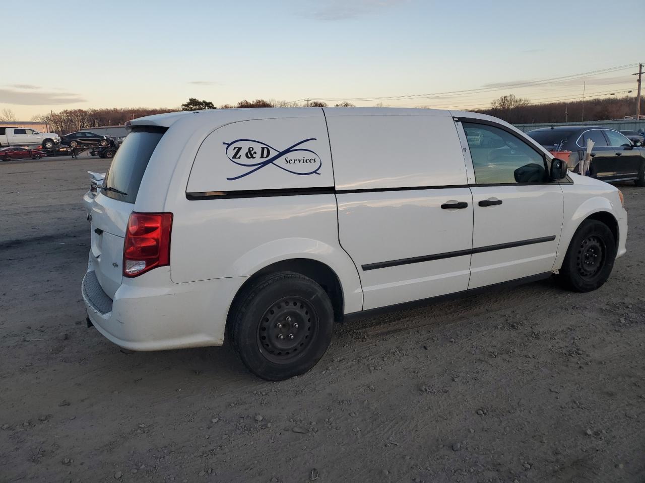 Image 3 of 2013 RAM TRADESMAN  2013 with VIN 2C4JRGAG0DR815079