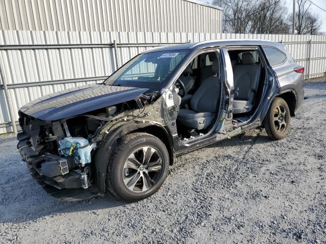 Obraz 1 z 2021 TOYOTA HIGHLANDER XLE 2021 z VIN 5TDGZRAH2MS050365