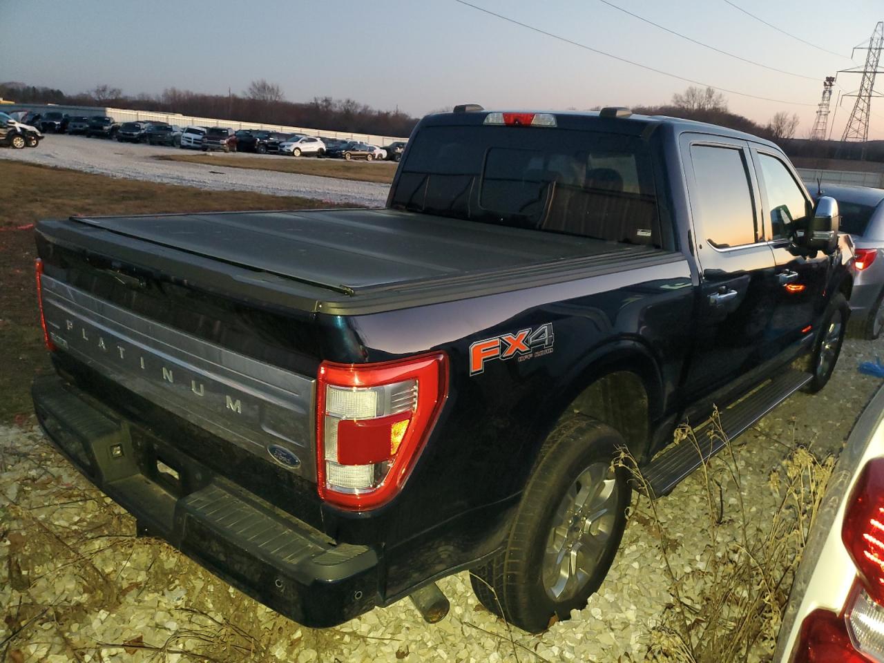 Obraz 3 z 2021 FORD F150 SUPERCREW 2021 z VIN 1FTFW1ED7MFA85237
