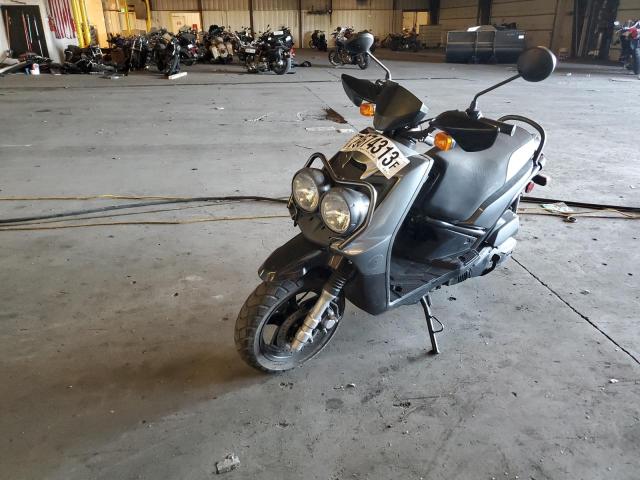 Obraz 2 z 2015 YAMAHA YW125  2015 z VIN RKRSE48Y3FA099100
