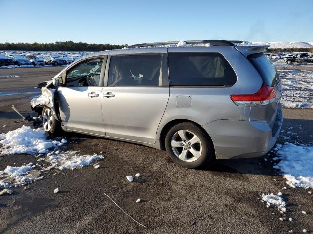 Изображение 2 2011 TOYOTA SIENNA LE 2011 с VIN 5TDKK3DC6BS010685