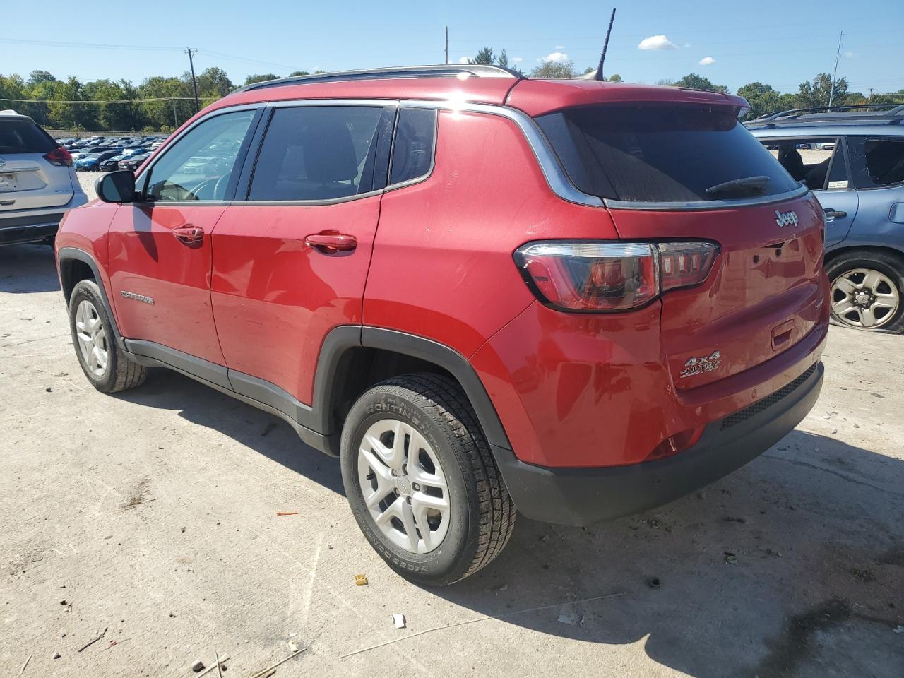 Изображение 2 2019 JEEP COMPASS SPORT 2019 с VIN 3C4NJDAB0KT723847