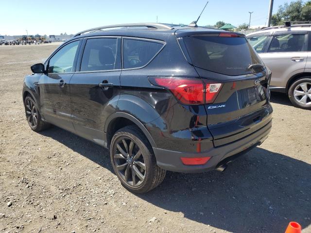 Image 2 of 2019 FORD ESCAPE SE 2019 with VIN 1FMCU9GDXKUB05067