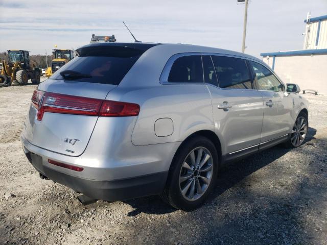 Image 3 of 2010 LINCOLN MKT  2010 with VIN 2LMHJ5AT1ABJ16331